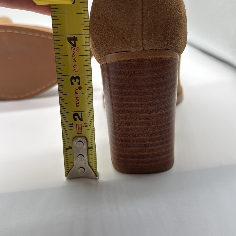 Marc Fisher Oshay Pointed Toe Booties in Natural Suede Size 9 - Picture 11 of 11